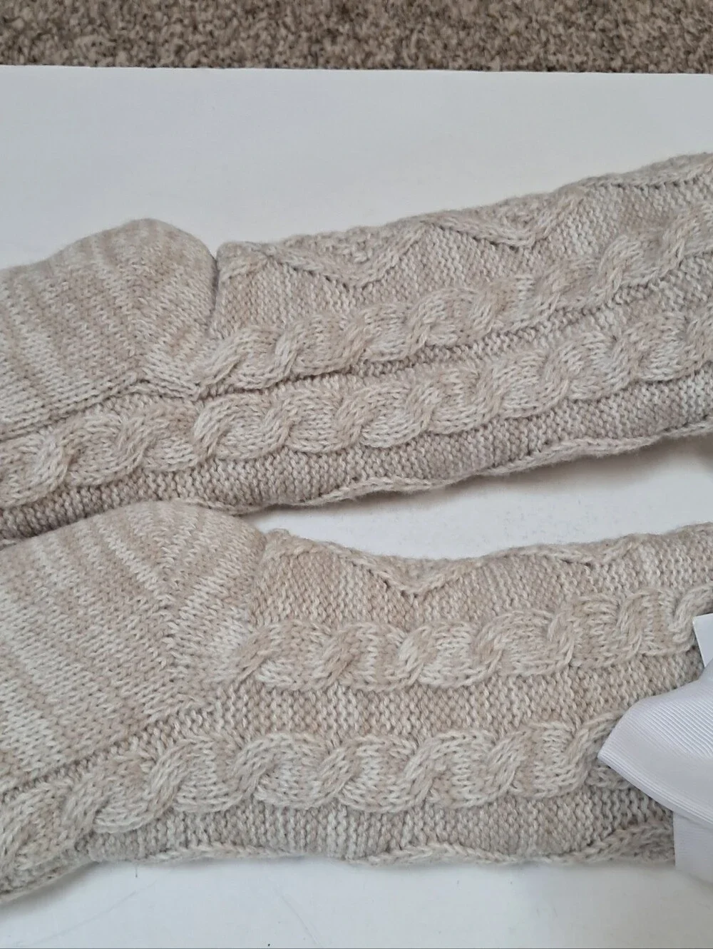 UGG Slipper Socks Cream Color - Picture 8 of 13